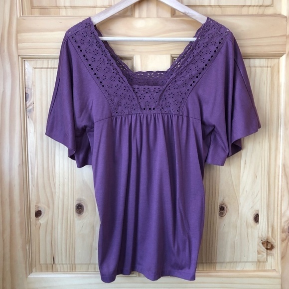 Xhilaration embroidered eyelet lace trim peasant top size large - Picture 2 of 8